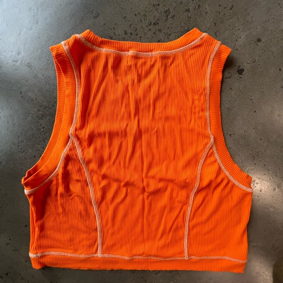 The Drop Orange Athletic Crop Too. Size XL. NWOT. - Picture 2 of 4